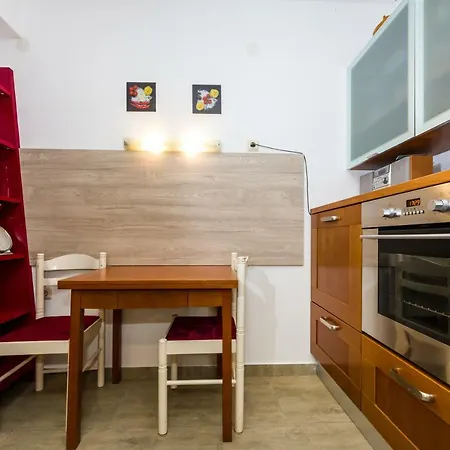 Διαμέρισμα Mihael